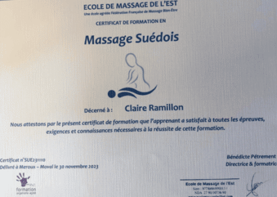 certificat de formation en massage suédois obtenu par une praticienne en massage bien-être