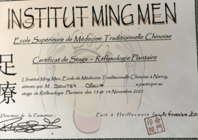 certificat de stage en réflexologie plantaire obtenu par une praticienne en massage bien-être